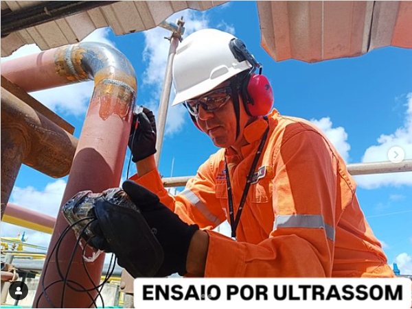 Ensaio por ultrassom Ensaio por ultrassom